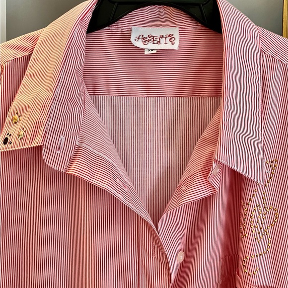 Women’s oversized 3X Collard Cotton, button up, long sleeve blouse. Red/White. - Picture 4 of 16